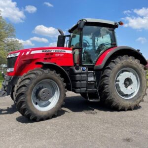 Massey Ferguson 8737