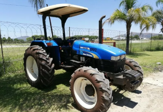 2010 New Holland TT75 4×4